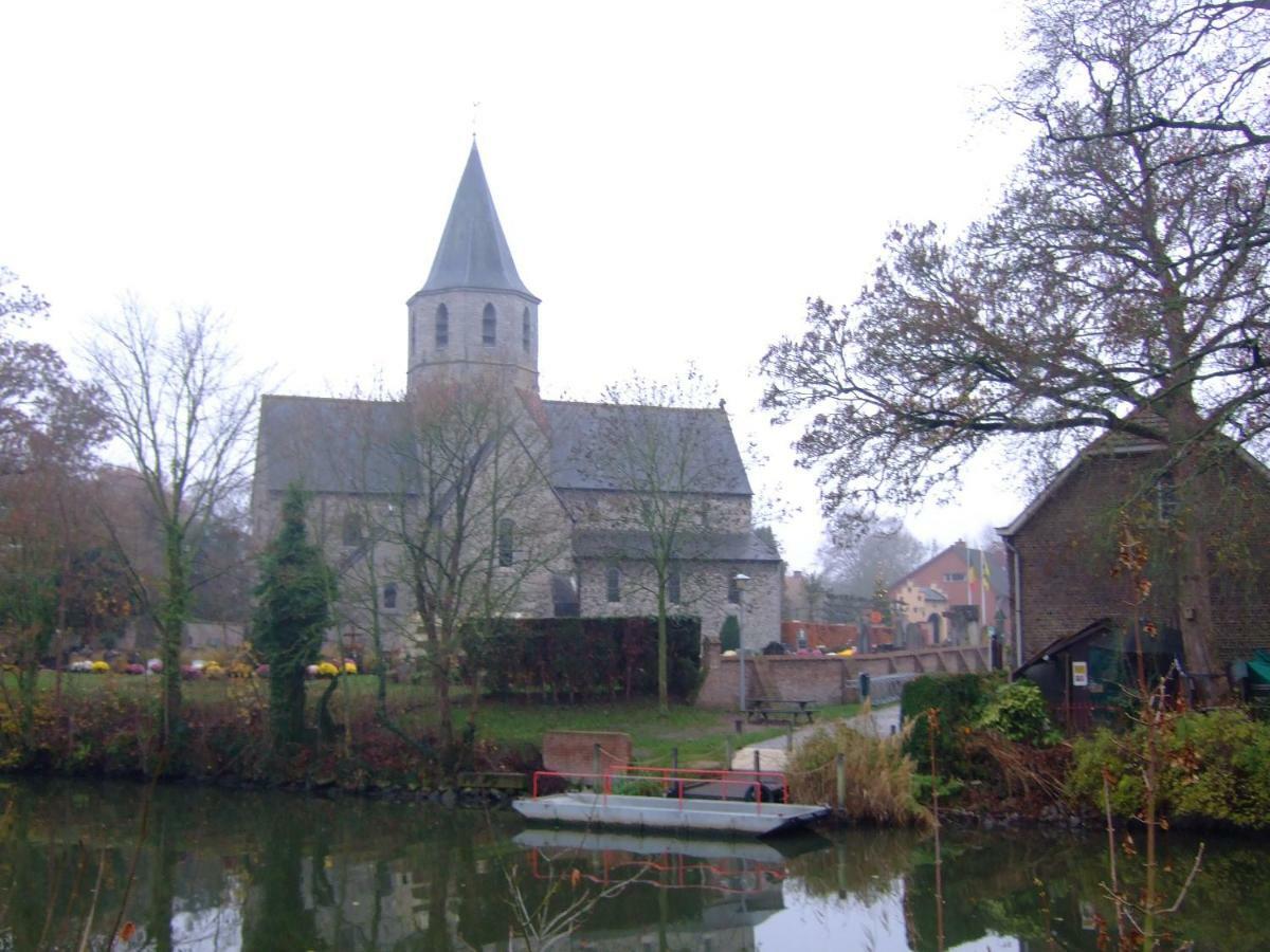 Guestrooms Bij Het Station Van Drongen Gand Esterno foto